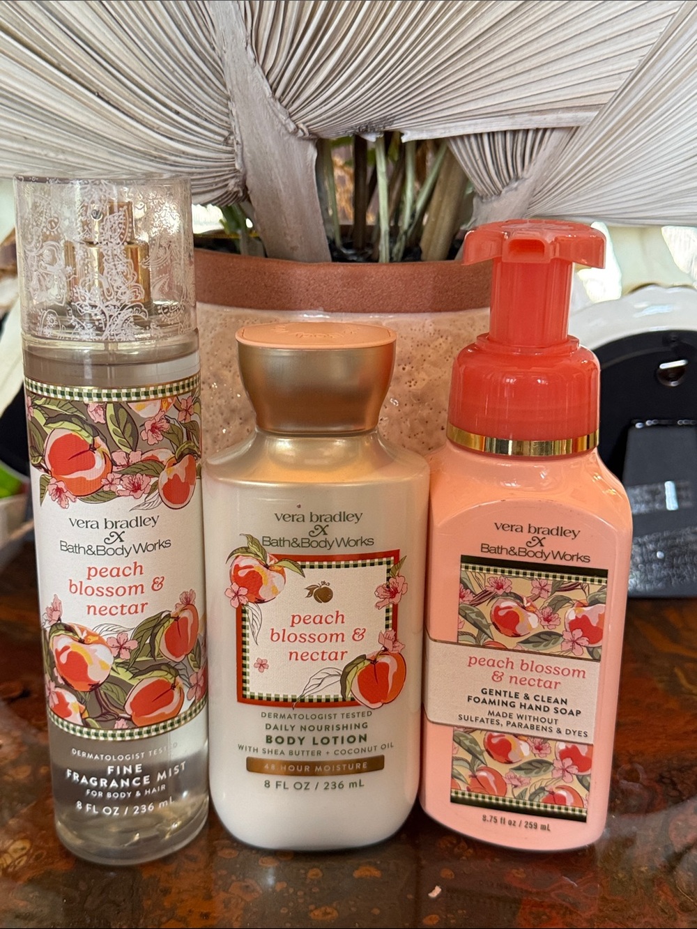 Vera Bradley (3) Peach Blossom & Nectar Bath & Body Set